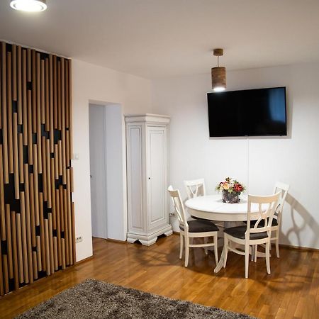 Ultracentral Golden Apartament 1 ซูชาวา ภายนอก รูปภาพ