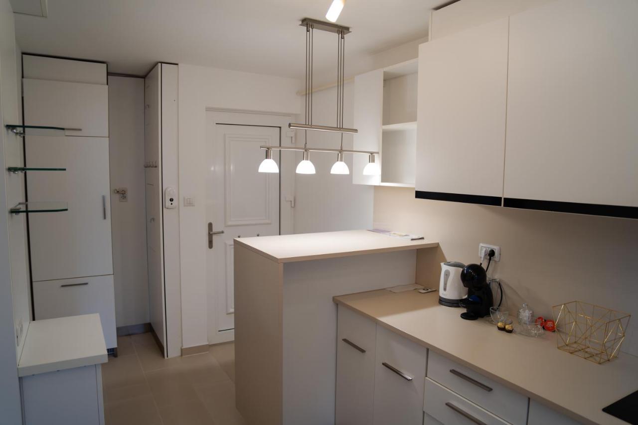 Ultracentral Golden Apartament 1 ซูชาวา ภายนอก รูปภาพ